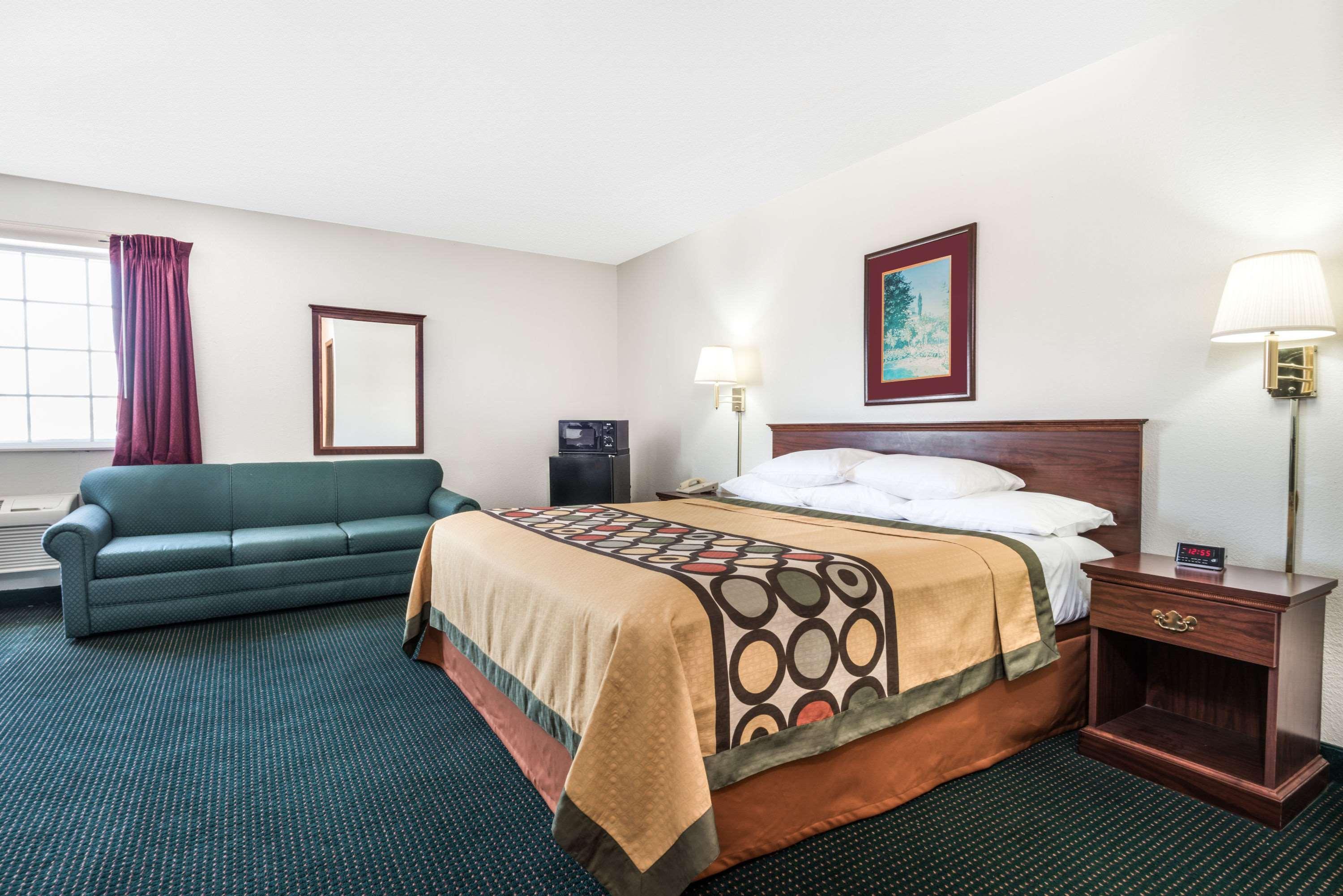 Super 8 By Wyndham Platte City Kansas City Area Exteriör bild