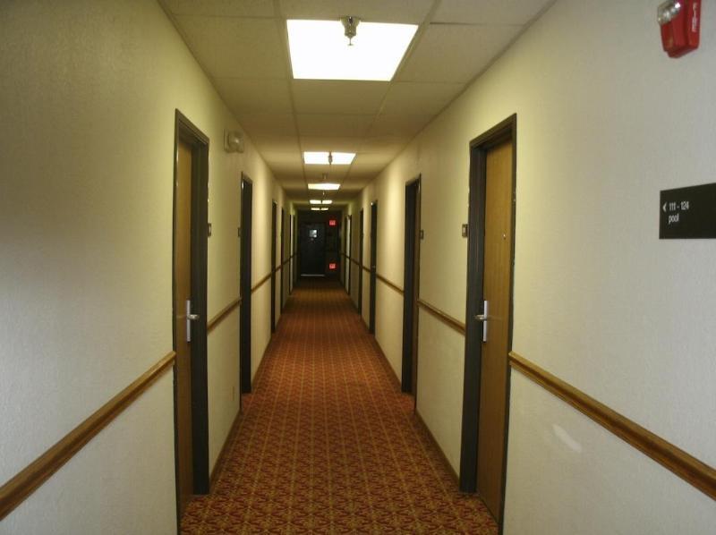 Super 8 By Wyndham Platte City Kansas City Area Exteriör bild