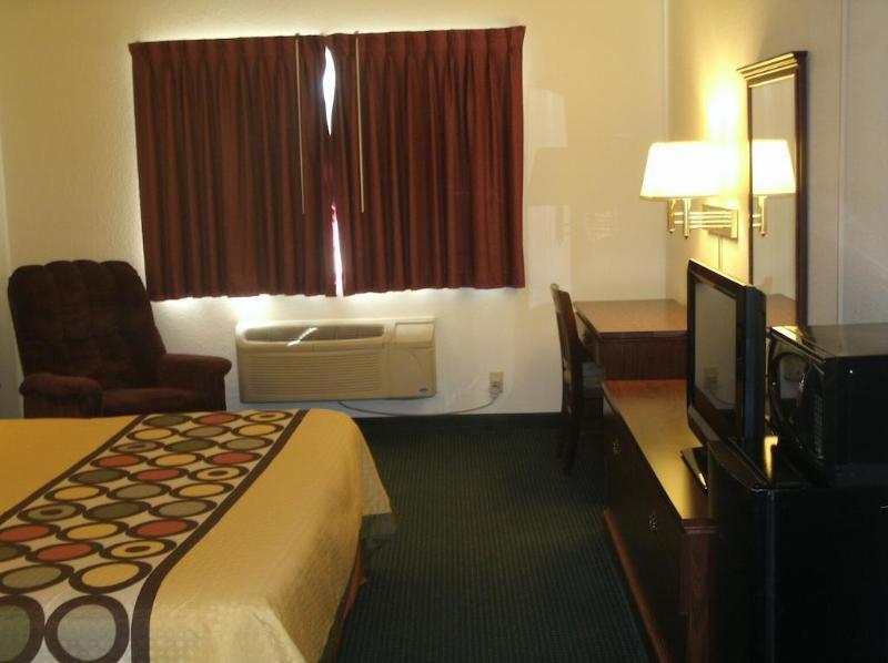 Super 8 By Wyndham Platte City Kansas City Area Exteriör bild